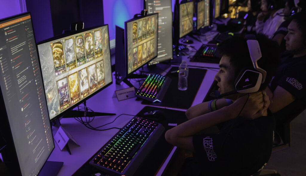 Opportunities Available for Mobile Game Developers