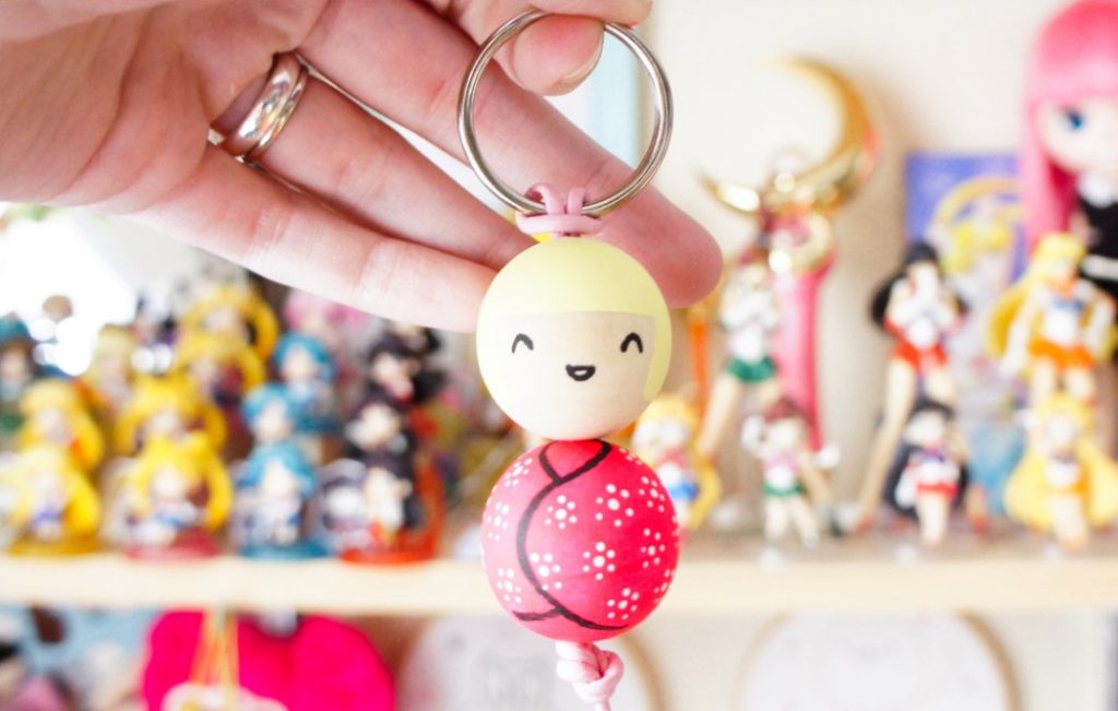 Attractive And Custom Keychains For Your Dearest One